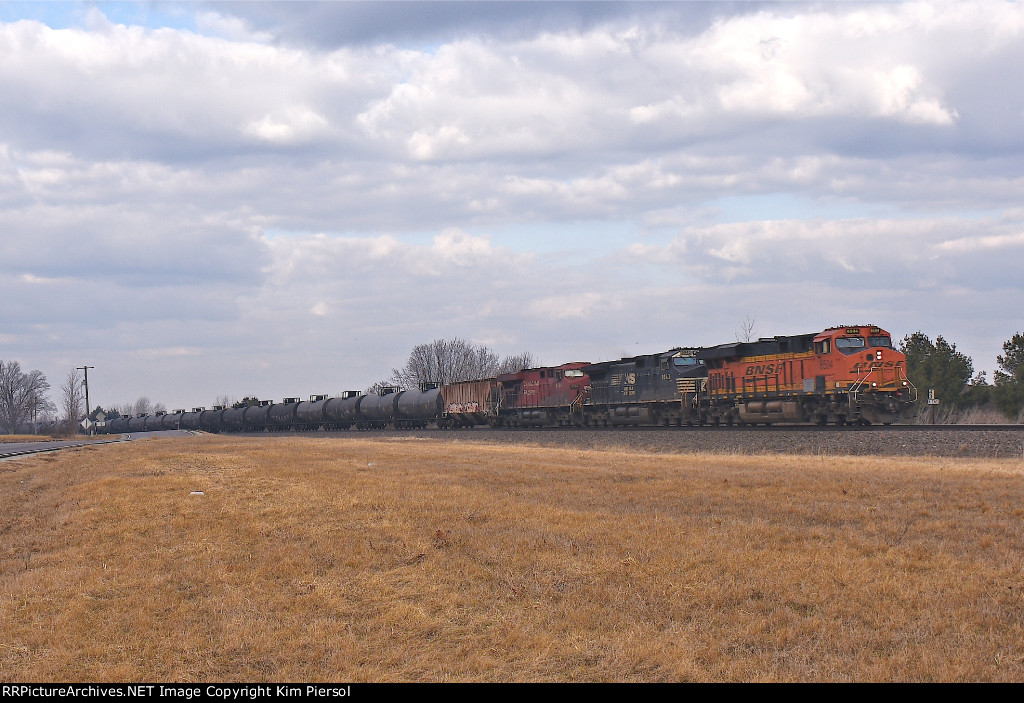 BNSF 6504 NS 9943 CP 8796